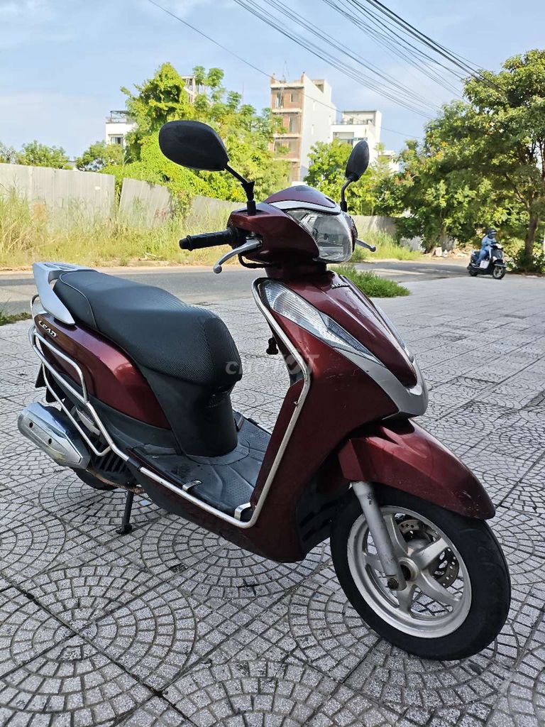 Продается бесшумная машина Honda Lead 2014, полнофункциональная