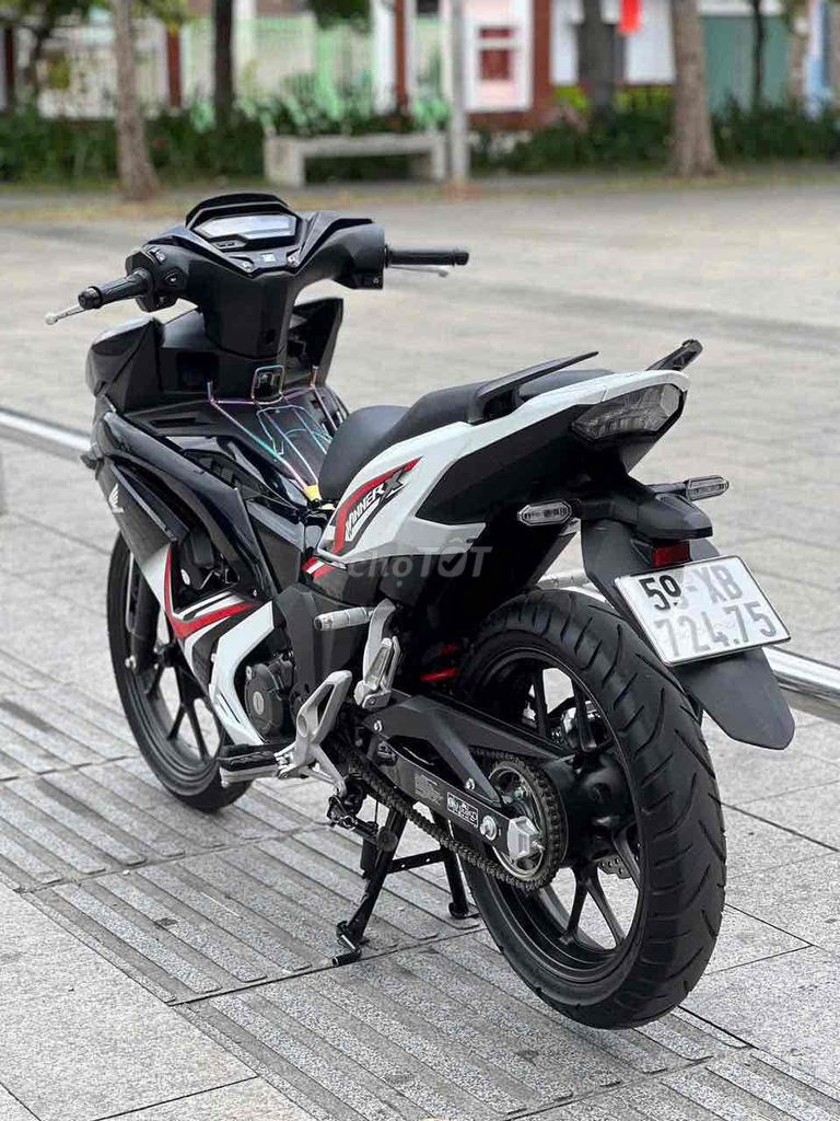 ❤️ WinnerX V4 Abs đời 2025 odo 4000 bstp 9chủ. Mua bán Xe máy tại Quận 11 Tp Hồ Chí Minh được đăng bởi Hưng Từ hình 10