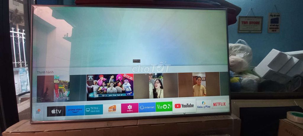 Smart Tivi Samsung 65inch 4K giọng nói, mẫu 2019