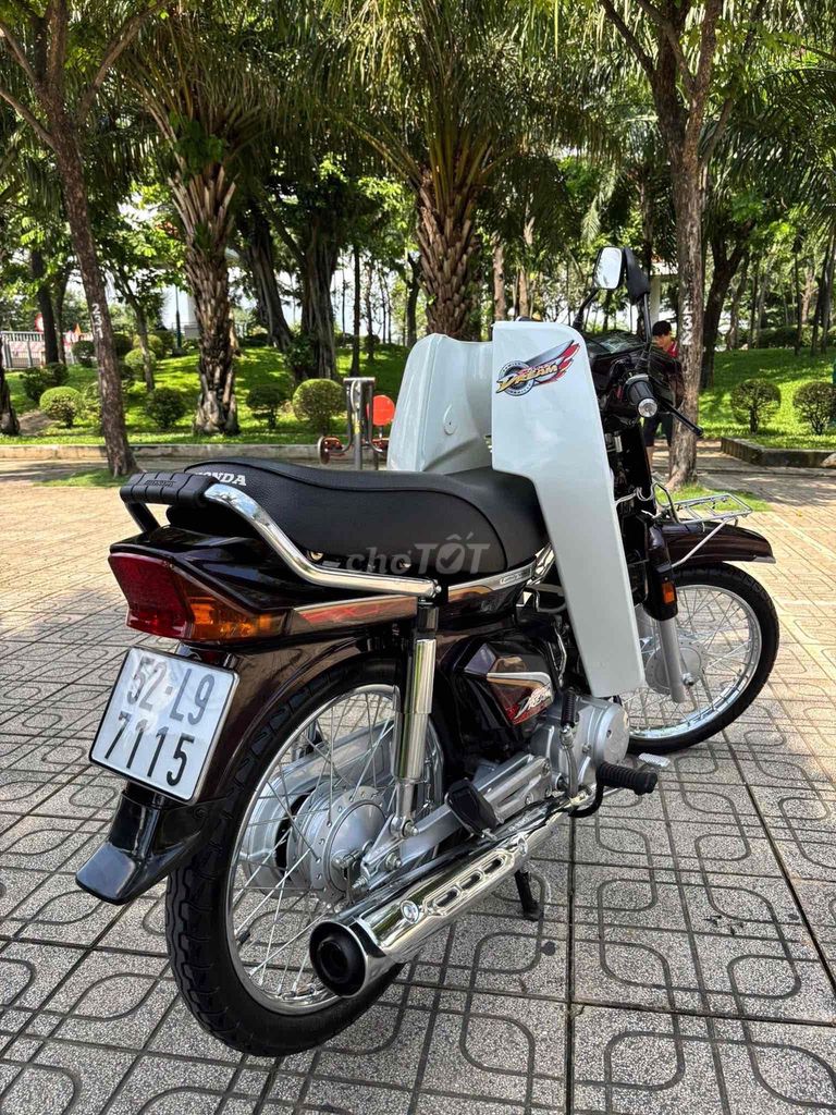 cần bán ạ. Mua bán Xe máy tại Quận Bình Thạnh Tp Hồ Chí Minh được đăng bởi Nguyễn Nghĩa hình 5