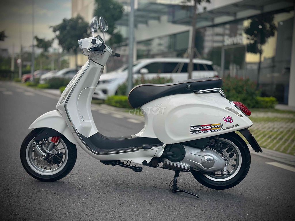 Piaggio Vespa Sprint 125 2015 Trắng. Mua bán Xe máy tại Quận Gò Vấp Tp Hồ Chí Minh được đăng bởi Xe Máy Hiệp Phát hình 7