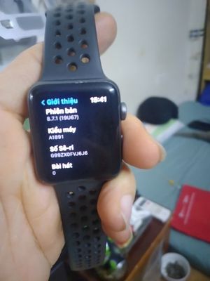 serri 3 bản Nike , mua ở cell phone, bản esim. Mua bán Thiết bị đeo thông minh tại Quận Ba Đình Hà Nội được đăng bởi Duc Thao