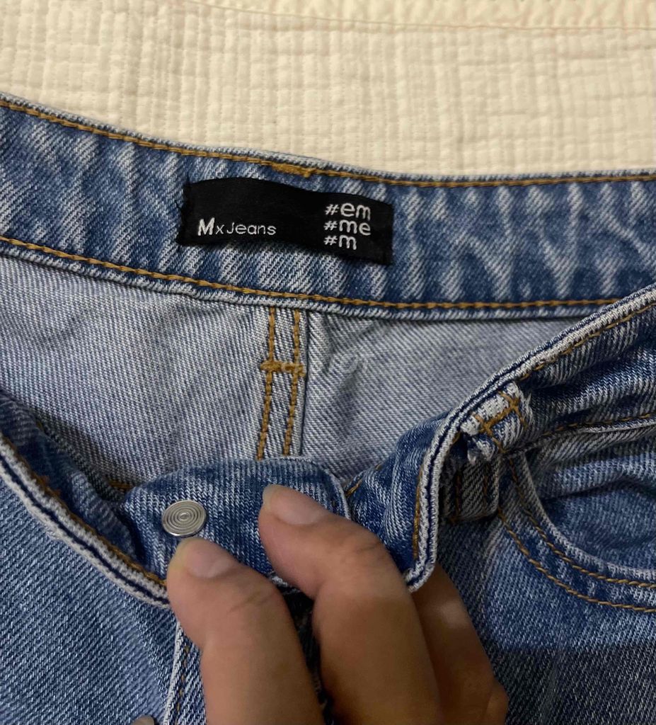 Quần jeans Mx Jeans xanh nhạt size S. Mua bán Quần áo tại Huyện Thuỷ Nguyên Hải Phòng được đăng bởi Hoàng Yến hình 2