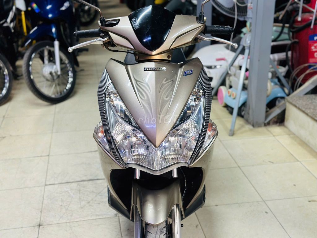 XE MÁY THỊNH PHÁT - AIR BLADE 110 FI VÀNG 3D ZIN. Mua bán Xe máy tại Quận Bắc Từ Liêm Hà Nội được đăng bởi XE MÁY THỊNH PHÁT XE LƯỚT GIÁ RẺ hình 3