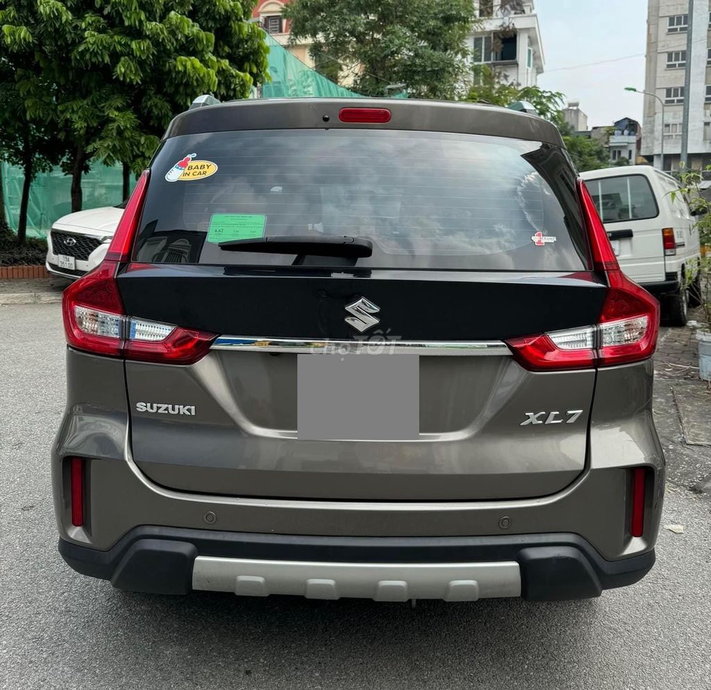 Suzuki XL7 2023 số tự động màu nâu xám. Mua bán Ô tô tại Quận Gò Vấp Tp Hồ Chí Minh được đăng bởi Xuân Trường hình 5