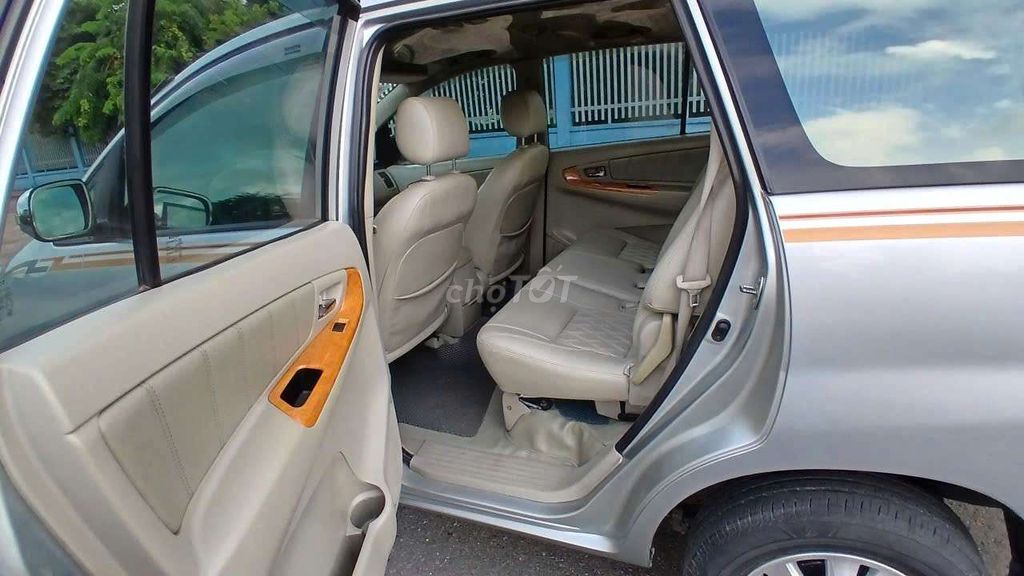 Toyota Innova 2011 2.0E Bạc. Mua bán Ô tô tại Huyện Trảng Bom Đồng Nai được đăng bởi Phuong Nguyễn hình 13