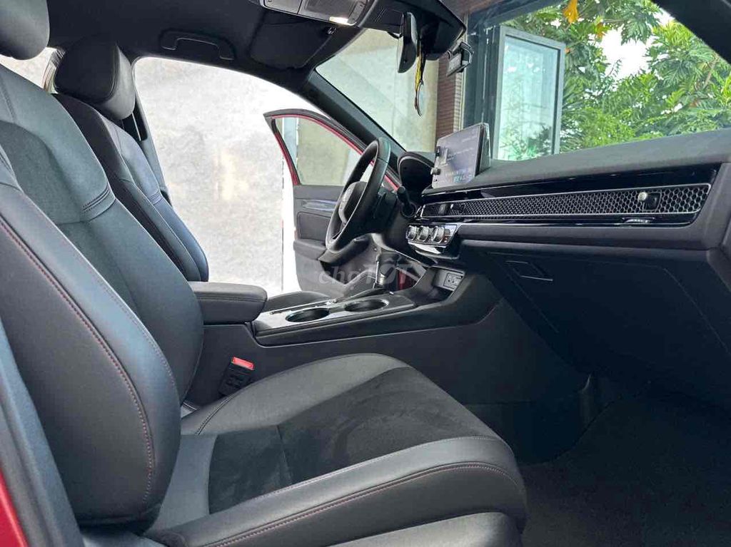 HONDA CIVIC RS  ĐỎ - THƯƠNG LƯỢNG. Mua bán Ô tô tại Quận 7 Tp Hồ Chí Minh được đăng bởi Showroom Honda Ôtô Sài Gòn Quận 7 hình 5