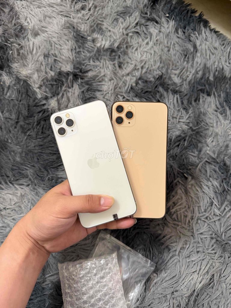 Iphone 11 Promax 64gb Gold vs Silver. Mua bán Điện thoại tại Quận Gò Vấp Tp Hồ Chí Minh được đăng bởi Võ Chí Bảo hình 1