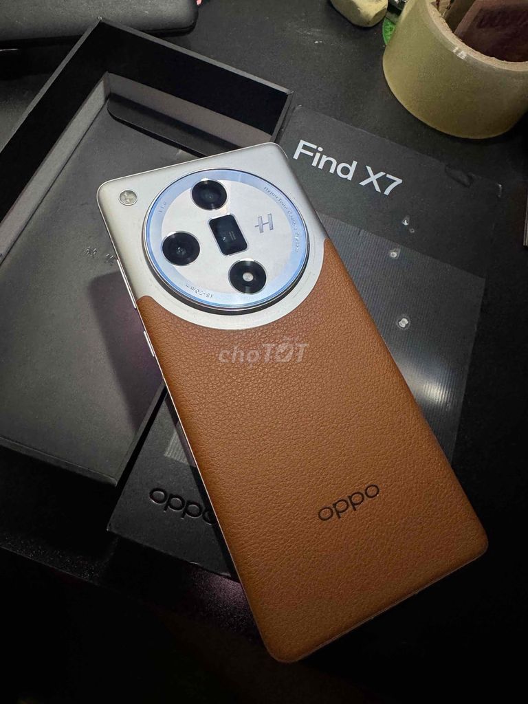 Oppo Find X7 12GB/256GB Nâu. Mua bán Điện thoại tại Quận Liên Chiểu Đà Nẵng được đăng bởi Hung Vũ hình 1