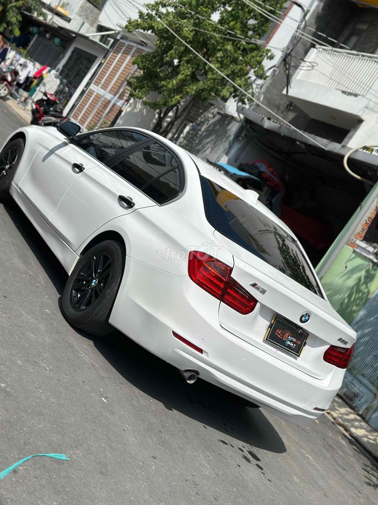 BMW 3 Series 2013 320i - 86000 km. Mua bán Ô tô tại Quận 7 Tp Hồ Chí Minh được đăng bởi Thông Sport  hình 3