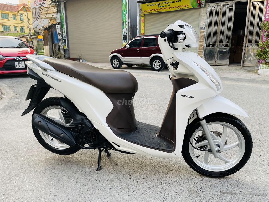 Оригинальный белый морской автомобиль Honda Vision 29