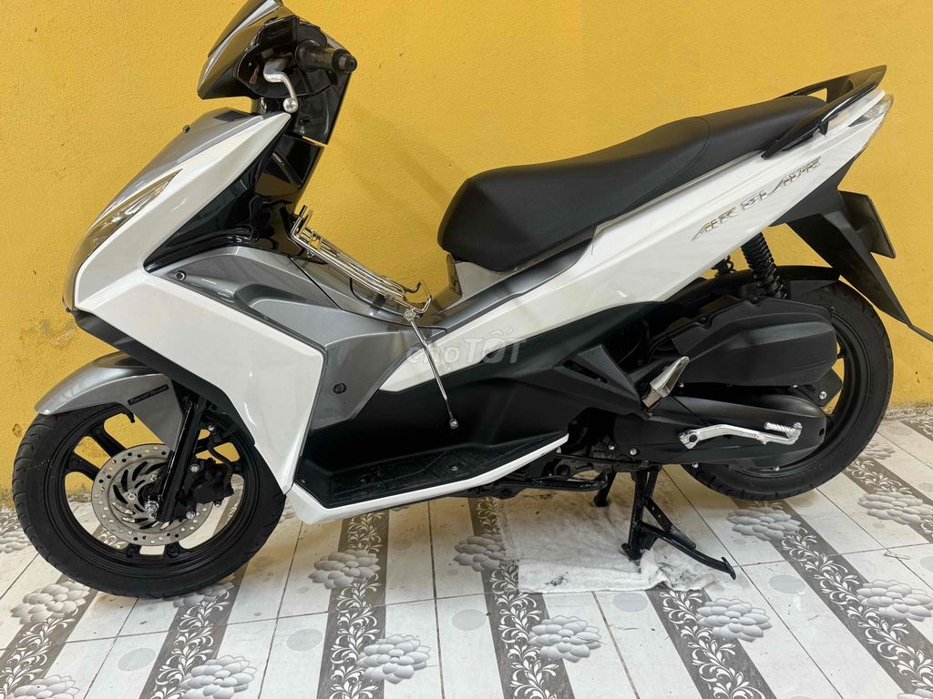 Honda Air Blade 125 2015 Trắng xám