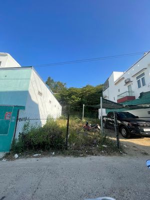 Đất hẻm 5m Nguyễn Xuyển Nha Trang 1ty9-86,3m2 đường oto. Mua bán đất tại Thành phố Nha Trang Khánh Hòa được đăng bởi Võ Hồng Trực