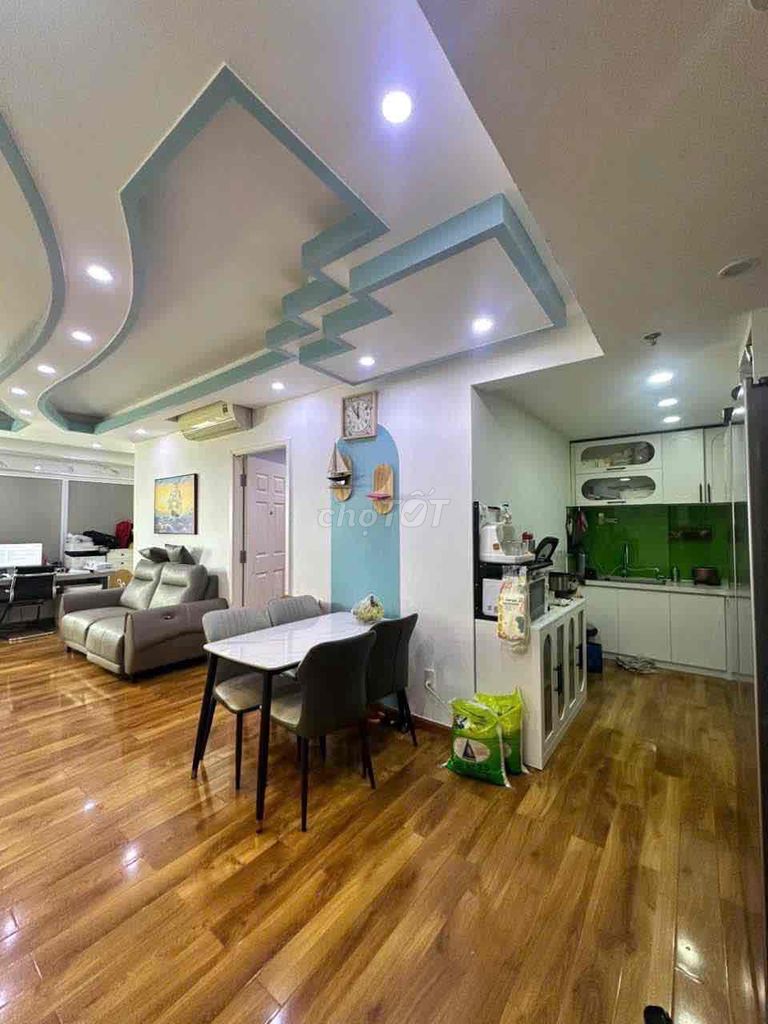(Lỗ lắm rồi) Giảm sâu còn 4.3 tỷ căn 82m2 Ehome5