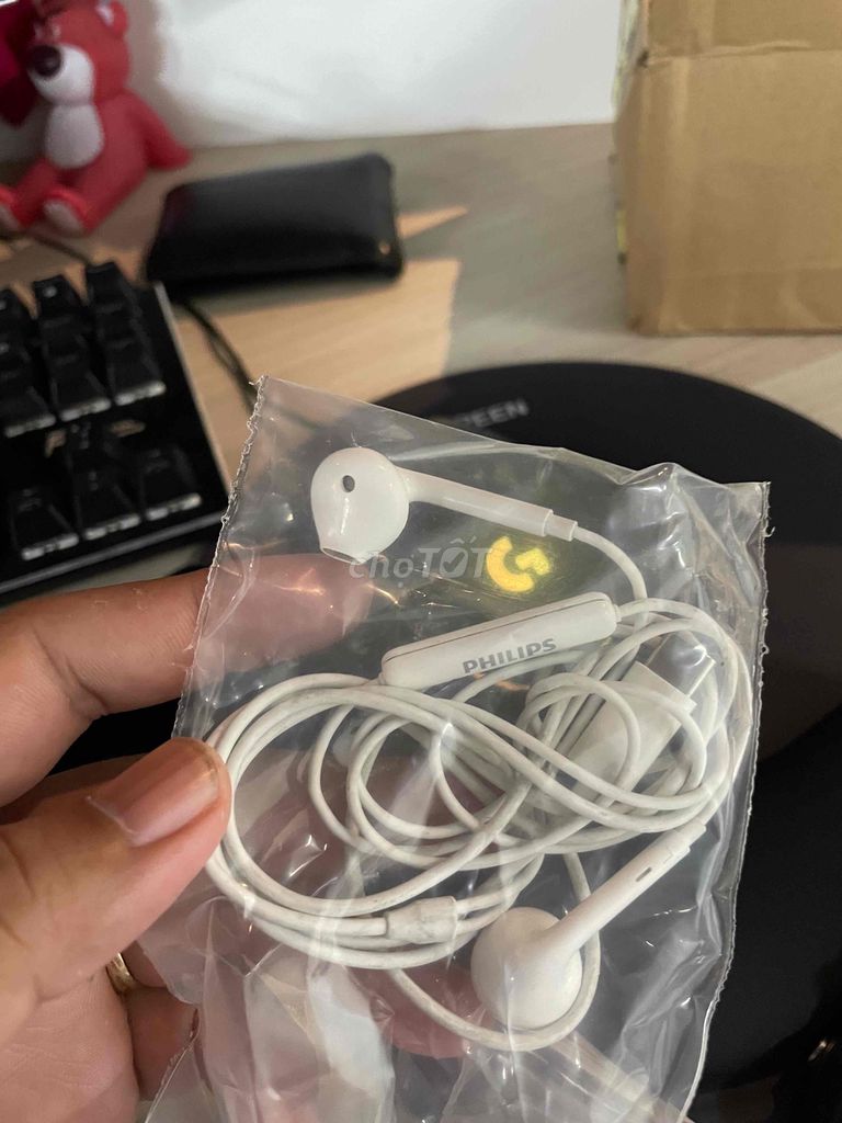 Tai nghe Philips Type C Trắng. Mua bán Tivi, Âm thanh tại Thành phố Thủ Đức Tp Hồ Chí Minh được đăng bởi nguyen nhat duy hình 1