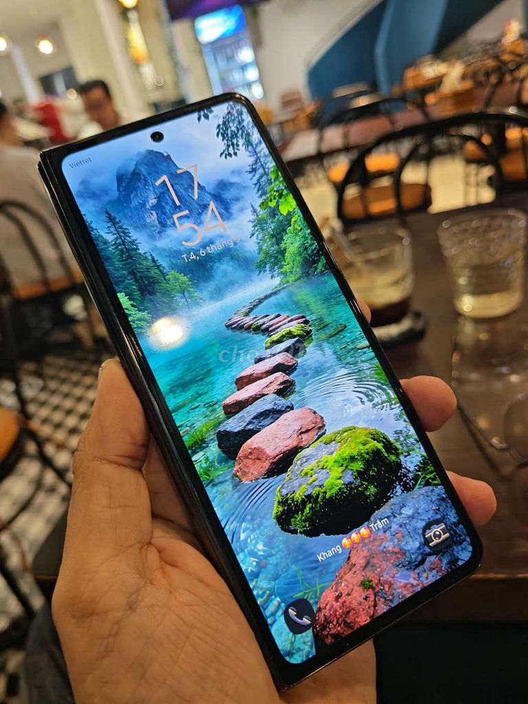 Samsung Fold 4 5G Đen Đã sử dụng. Mua bán Điện thoại tại Thành phố Thủ Đức Tp Hồ Chí Minh được đăng bởi LuckyStore hình 1
