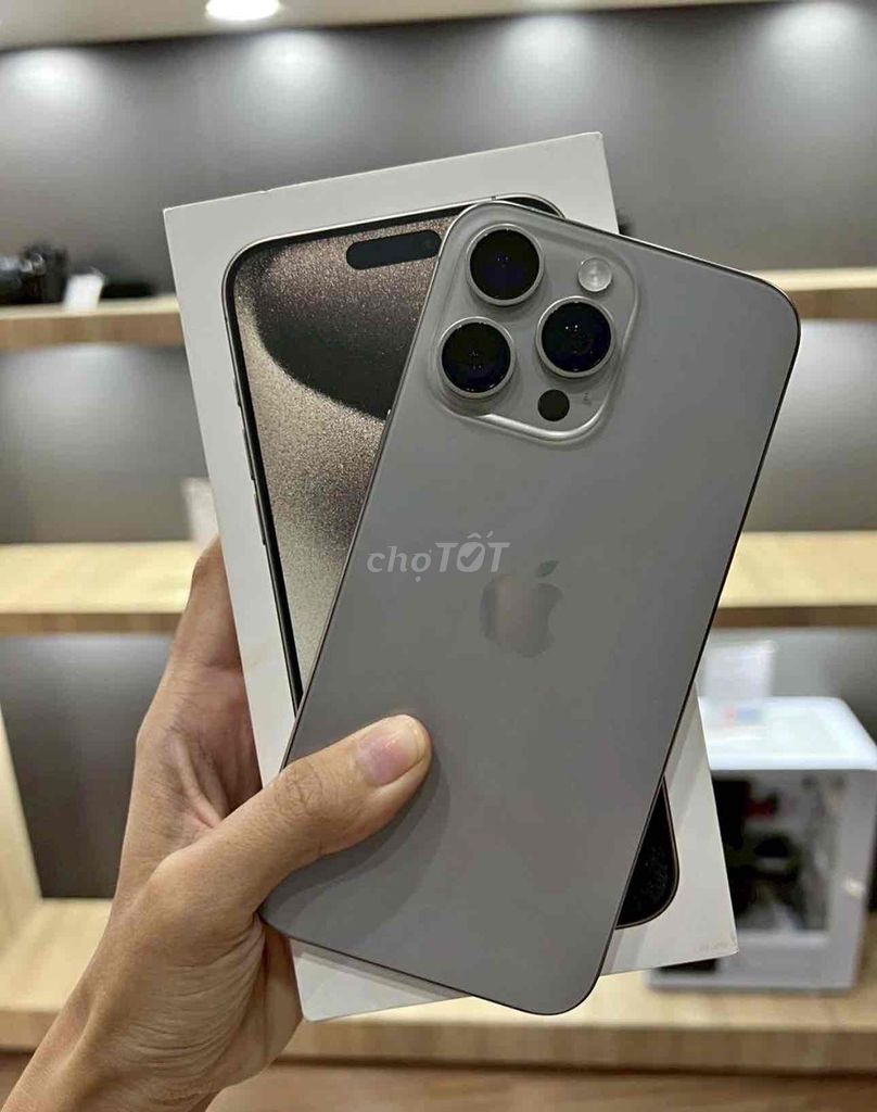 iPhone 15 Pro Max 256G Titan FULLBOX BH APPLE 2025. Mua bán Điện thoại tại Quận Hà Đông Hà Nội được đăng bởi iStock Hà Nội Zin Đẹp Chất hình 1