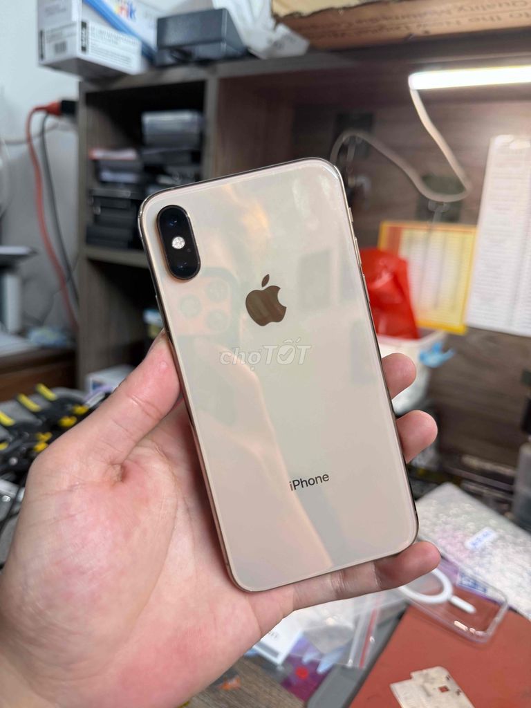 iPhone Xs 64GB Vàng. Mua bán Điện thoại tại Quận Nam Từ Liêm Hà Nội được đăng bởi đoàn ngọc tuấn hình 1