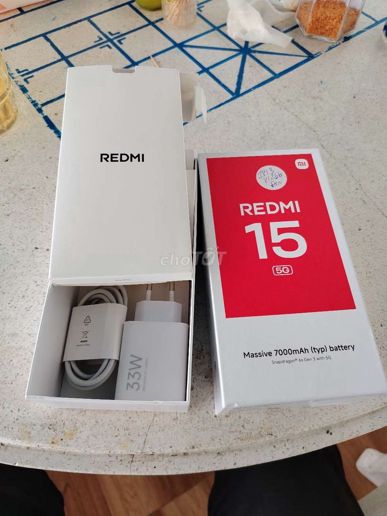 Xiaomi Redmi 15 5G 256GB Đen. Mua bán Điện thoại tại Huyện Hóc Môn Tp Hồ Chí Minh được đăng bởi DV LUÂN hình 1