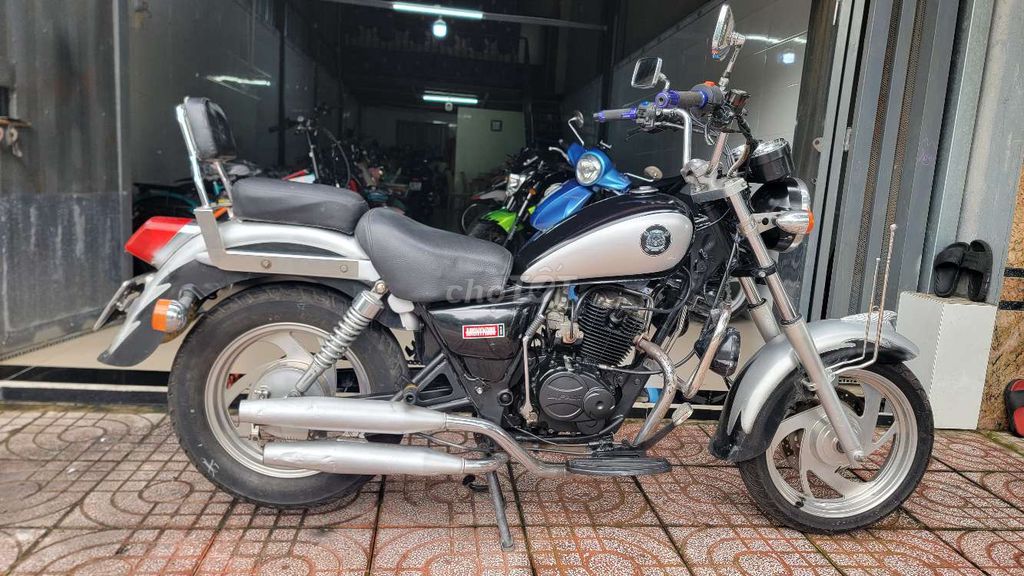 Bán Moto Cổ Điển Lifan 150 Máy Êm. Mua bán Xe máy tại Thành phố Dĩ An Bình Dương được đăng bởi Luong Viet Thang  hình 1