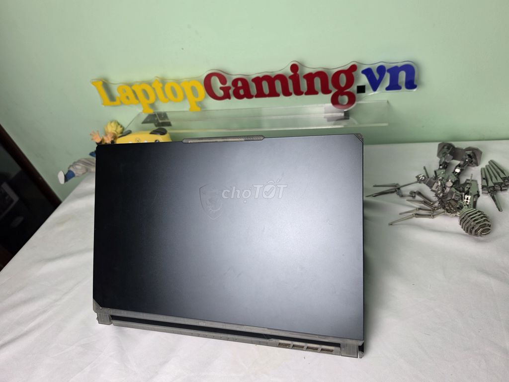 MSI RTX 4060 8G khỏe, I7-12650H, mở gập 180, nhẹ . Mua bán Laptop tại Quận Tân Bình Tp Hồ Chí Minh được đăng bởi Laptop Gaming VN hình 1