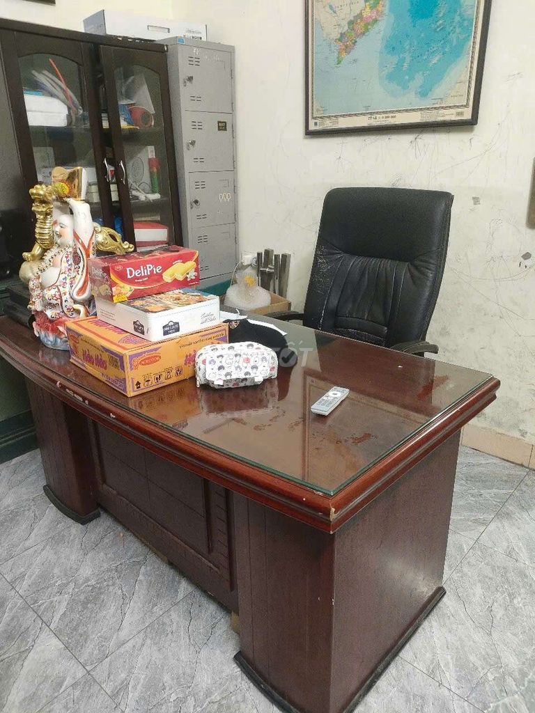 Bàn ghế giám đốc