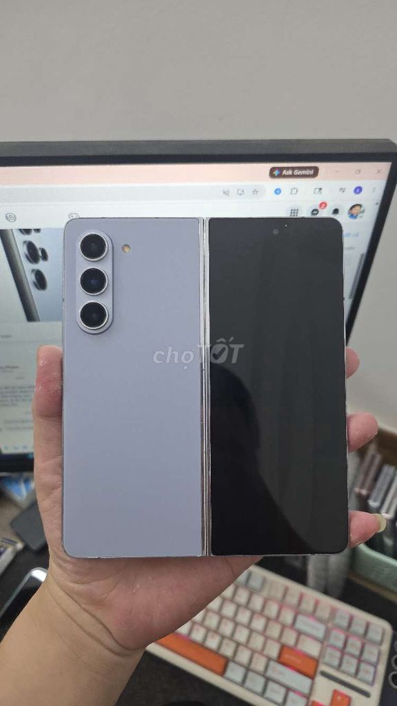 Samsung Galaxy Z Fold5 256GB zin all nét . Mua bán Điện thoại tại Quận Thanh Xuân Hà Nội được đăng bởi Shandp thanh xuân hình 1
