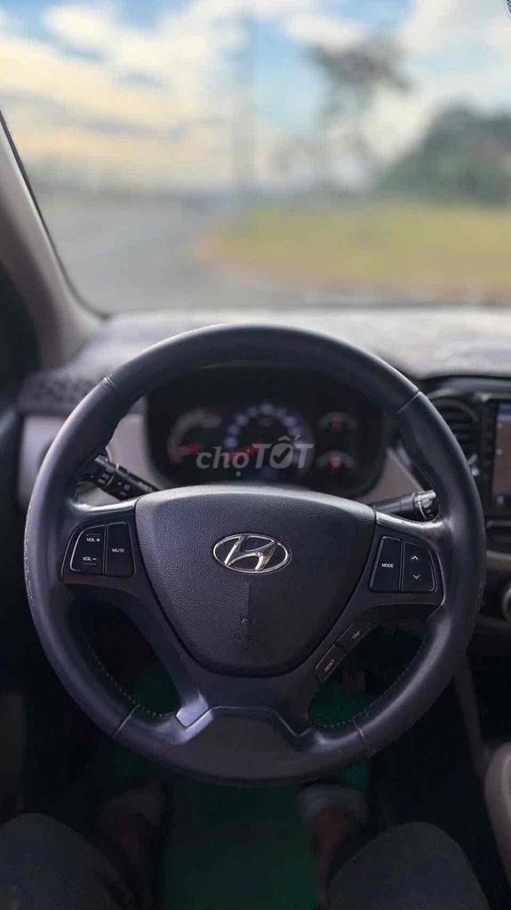 Hyundai Grand i10 2018 Sedan 1.2 MT - 65000 km. Mua bán Ô tô tại Thành phố Buôn Ma Thuột Đắk Lắk được đăng bởi nguyễn đức  hình 7