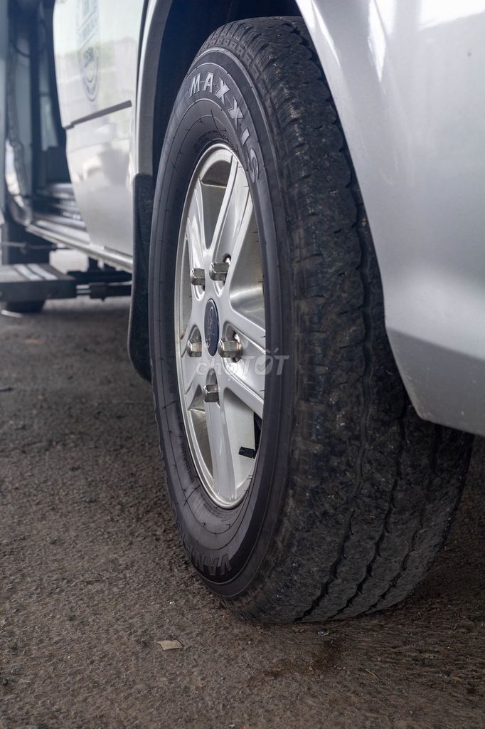 Ford Transit 2023  - 60000 km. Mua bán Ô tô tại Quận Bình Tân Tp Hồ Chí Minh được đăng bởi Nguyễn Khánh Bình hình 6