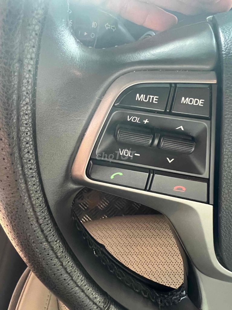 Hyundai Elantra 2018 2.0 AT - 50000 km. Mua bán Ô tô tại Huyện Krông Pắc Đắk Lắk được đăng bởi Minh Bảo hình 11