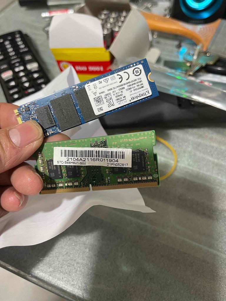 ram 8g ssd 256gb