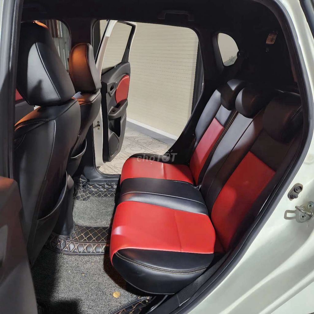 Honda Jazz 2018 RS 38.000 km. Mua bán Ô tô tại Thành phố Biên Hòa Đồng Nai được đăng bởi Quốc việt  hình 7