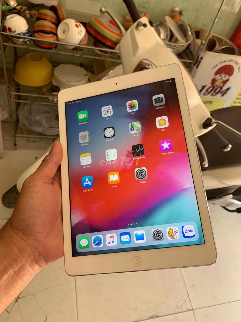 Apple iPad Air 16GB Bạc full chức năng. Mua bán Máy tính bảng tại Thành phố Biên Hòa Đồng Nai được đăng bởi LUCAS 6868 hình 1