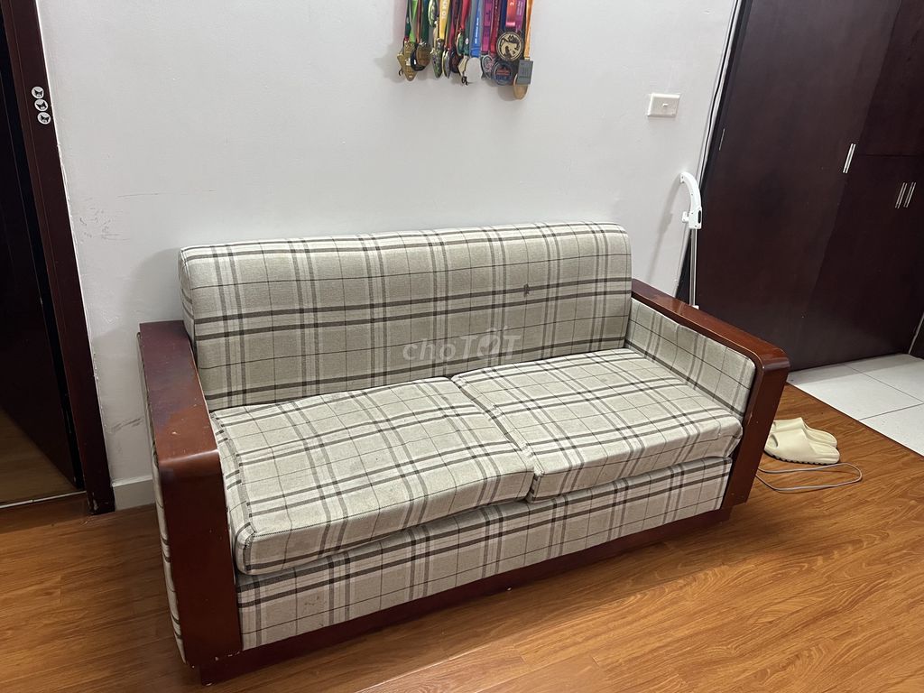 Tặng bộ Sofa đôi và 2 Sofa đơn