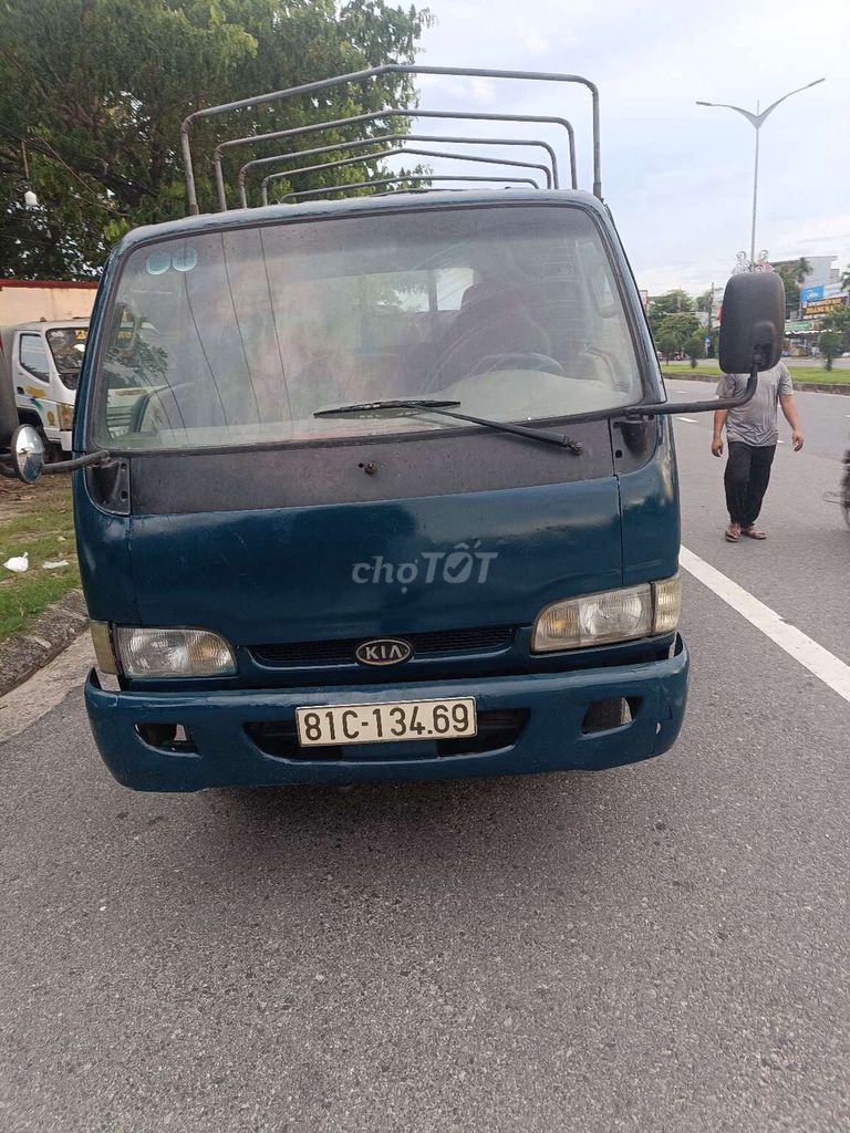 Bán xe Kia 1,4 tấn có thiết kế mui bạt. Mua bán Xe tải, xe ben tại Quận Ngũ Hành Sơn Đà Nẵng được đăng bởi Thuận minh hình 2