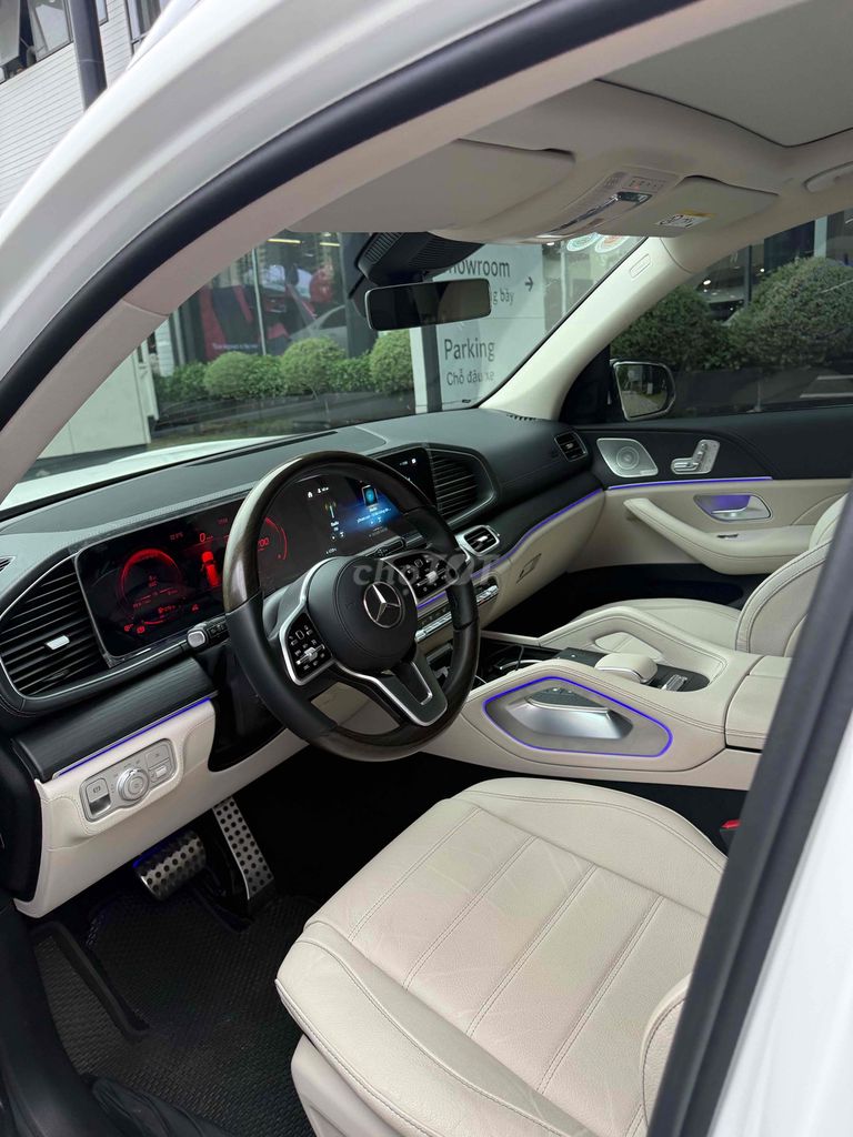 Mercedes Benz GLS Class 2022 - 12000 km. Mua bán Ô tô tại Quận Bình Tân Tp Hồ Chí Minh được đăng bởi Tuyết Nhung Mercedes Chính Hãng  hình 3
