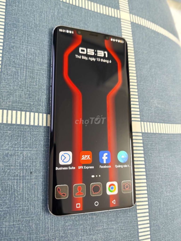 Huawei Mate 50 RS Porsche Design màu trắng . Mua bán Điện thoại tại Huyện Hậu Lộc Thanh Hóa được đăng bởi Đức Anh hình 1
