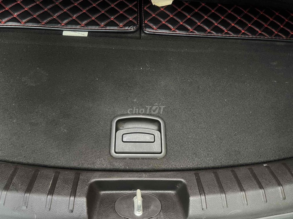 Hyundai Santa Fe 2017 2.4 AT 4 WD - 79000 km. Mua bán Ô tô tại Thành phố Thủ Đức Tp Hồ Chí Minh được đăng bởi THUONG TRAN hình 9