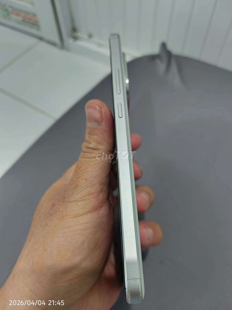 iQOO Z9 256GB Trắng. Mua bán Điện thoại tại Thành phố Biên Hòa Đồng Nai được đăng bởi tuấn  hình 1