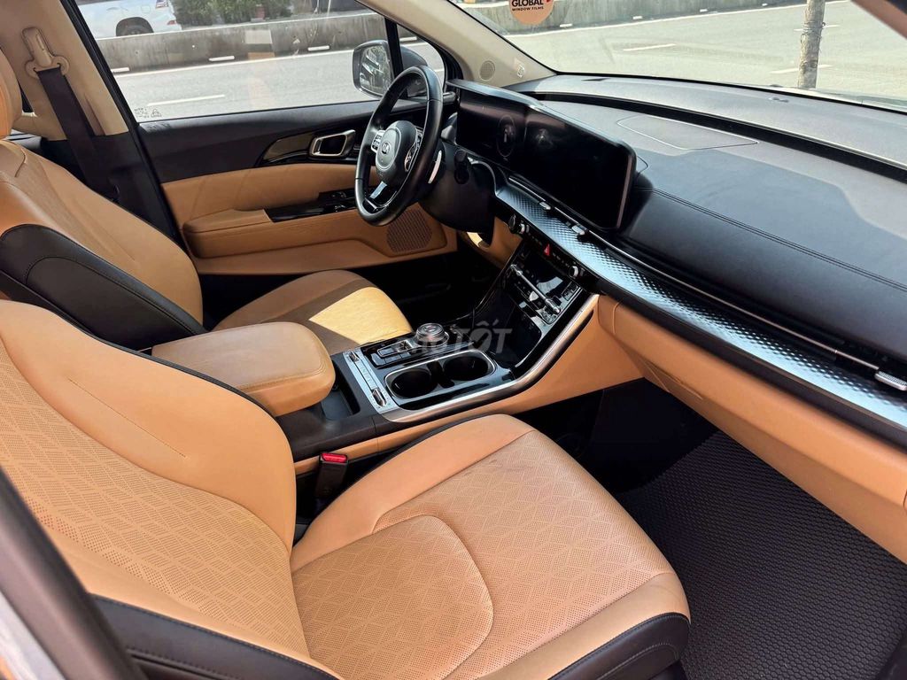 bán trả góp. bao nợ xấu. Kia Carnival. Mua bán Ô tô tại Quận Bình Tân Tp Hồ Chí Minh được đăng bởi LÂM TUẤN VINH hình 2