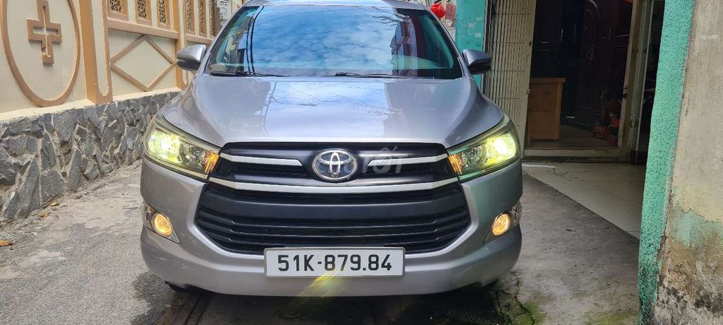 Toyota Innova 2019 xe còn rất mới.