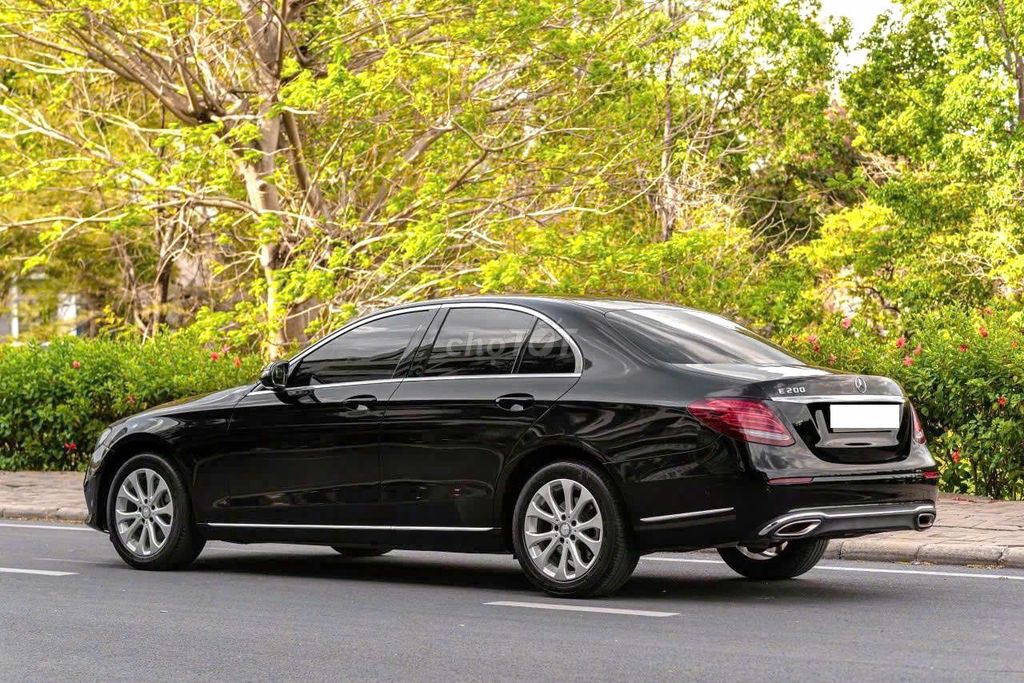 Bán xe siêu cop Mẹc E200 sx 2016 zin đẹp. Mua bán Ô tô tại Quận 7 Tp Hồ Chí Minh được đăng bởi tuấn anh hình 8