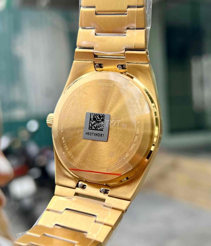 Deal đồng hồ Tissot Q sz40 Gold ( new )