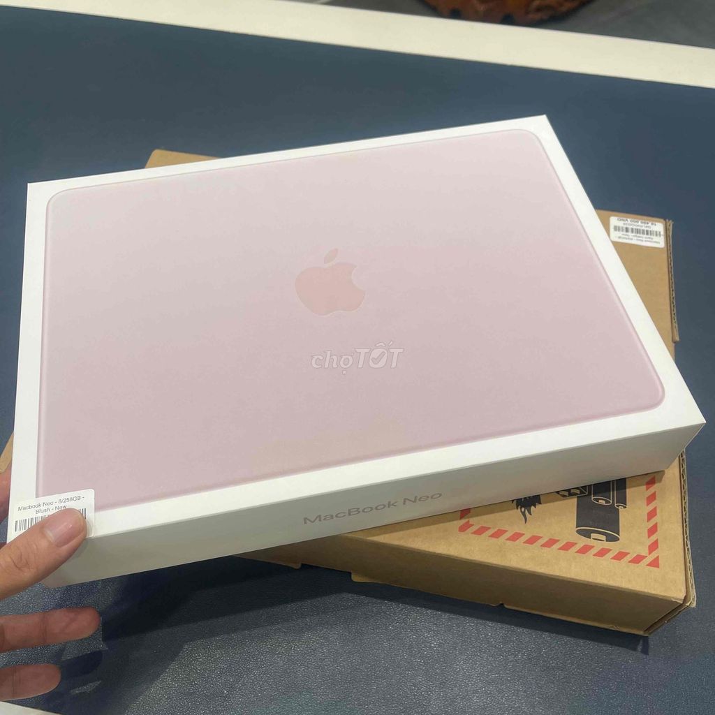 Apple Macbook Neo 8GB/256GB Hồng Việt Nam Newseal. Mua bán Laptop tại Quận Ninh Kiều Cần Thơ được đăng bởi Minh Phát hình 1