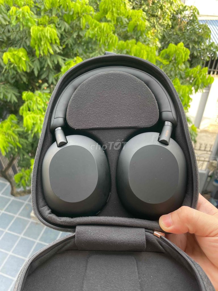 Tai nghe Sony WH-1000XM5 Đen. Mua bán Tivi, Âm thanh tại Quận Bắc Từ Liêm Hà Nội được đăng bởi Lemanbro hình 1