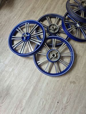 Mâm xe Yamaha Sirius, Jupiter Hợp kim. Mua bán Phụ tùng xe tại Thành phố Dĩ An Bình Dương được đăng bởi Vinh phat