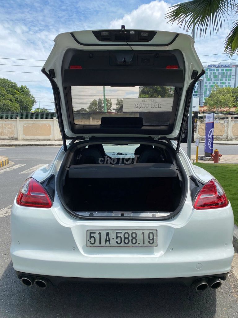 𝐏𝐨𝐫𝐬𝐜𝐡𝐞 𝐏𝐚𝐧𝐚𝐦𝐞𝐫𝐚 𝐒 𝐇𝐲𝐛𝐫𝐢𝐝 -  thể thao hạng sang. Mua bán Ô tô tại Quận Bình Tân Tp Hồ Chí Minh được đăng bởi Phạm Minh Tuân hình 19