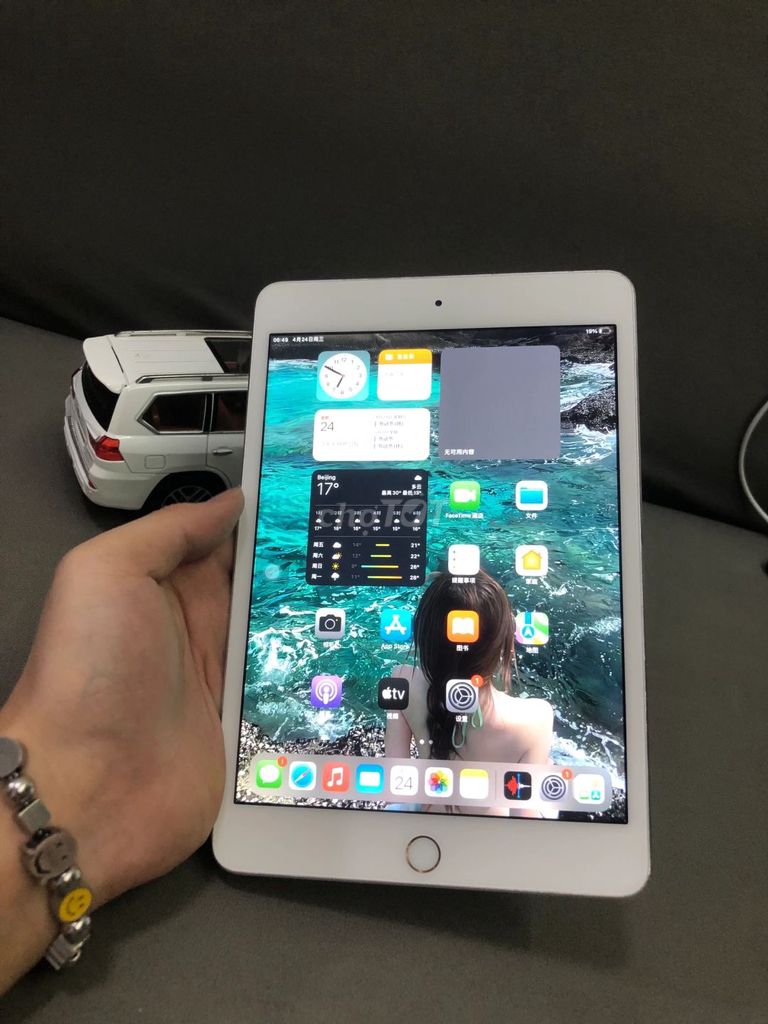 TẾT (bán rẻ ipad air cho bé dùng )