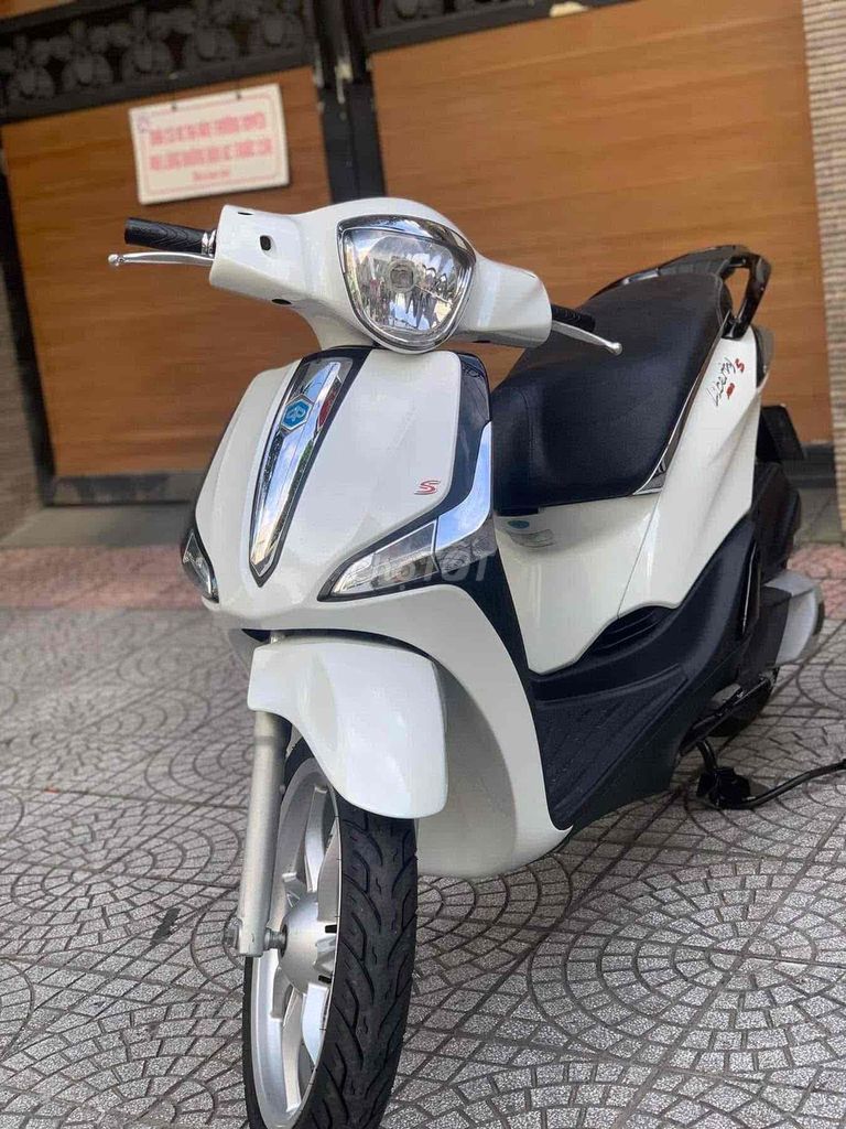 Lyberty trắng phanh abs 2017 xe quá đẹp 17tr500. Mua bán Xe máy tại Quận Thanh Khê Đà Nẵng được đăng bởi Long hình 4