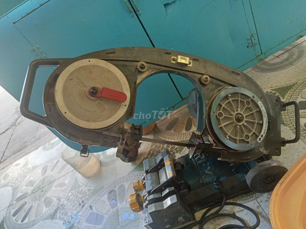 Máy cưa vòng REX Nhật Bản. Mua bán Đồ chuyên dụng, Giống nuôi trồng tại Huyện Bình Chánh Tp Hồ Chí Minh được đăng bởi Hoàng Hà  hình 1